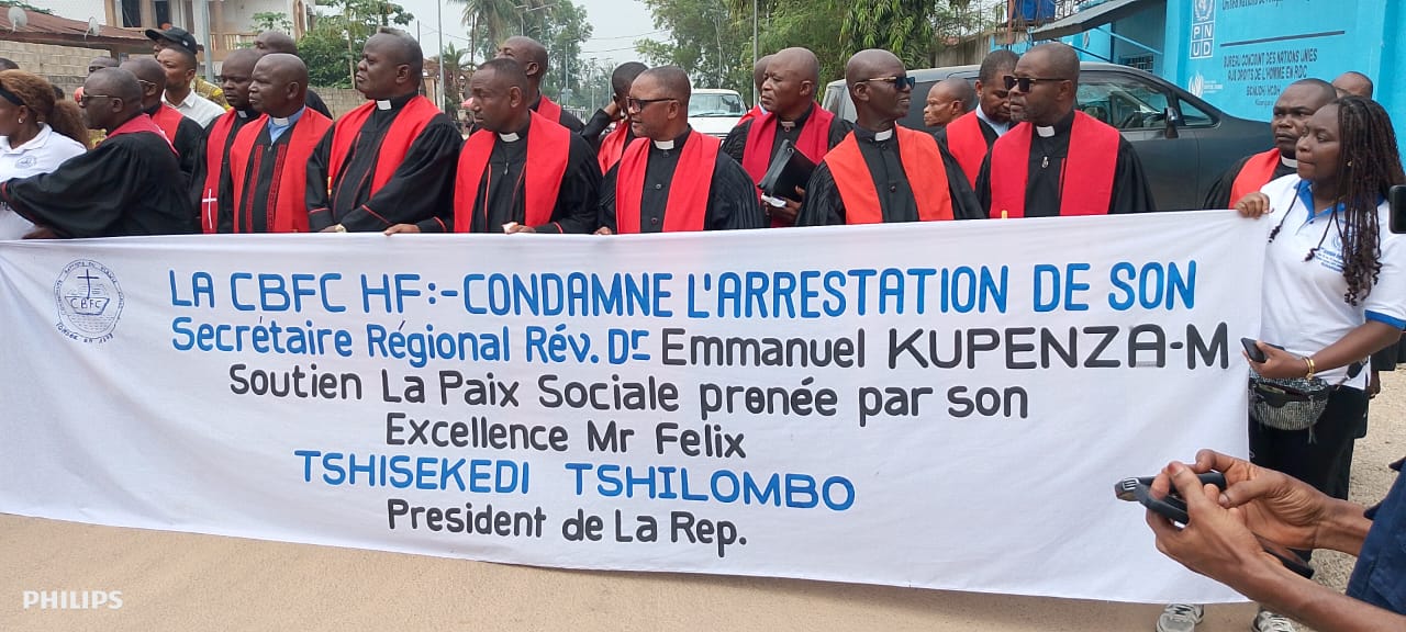 Province de la Tshopo: A Kisangani, les fidèles de la CBFC/ Haut – Fleuve protestent contre la spoliation des biens appartenant à l&rsquo;église