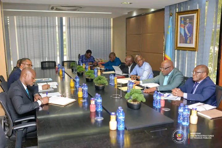 Kinshasa-Brazzaville : Le projet route-rail sur le fleuve se précise