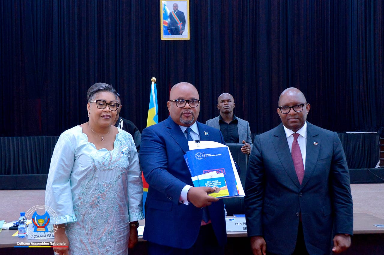 RDC : le Gouvernement dépose au Parlement les projets de loi de ratification des accords avec le Rwanda et les États-Unis