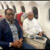 Sesanga et Ambongo côte à côte dans un avion : aucun lien avec la C64, selon une source